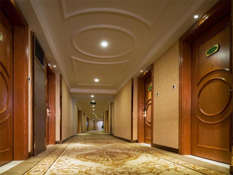 Vienna International Hotel Shenzhen Longgang Lilang Esterno foto